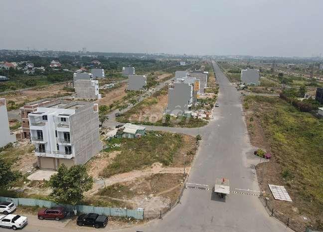 chính chủ cần bán đất nền KĐT Đông Bình Dương 