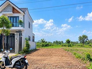 CẦN BÁN GẤP