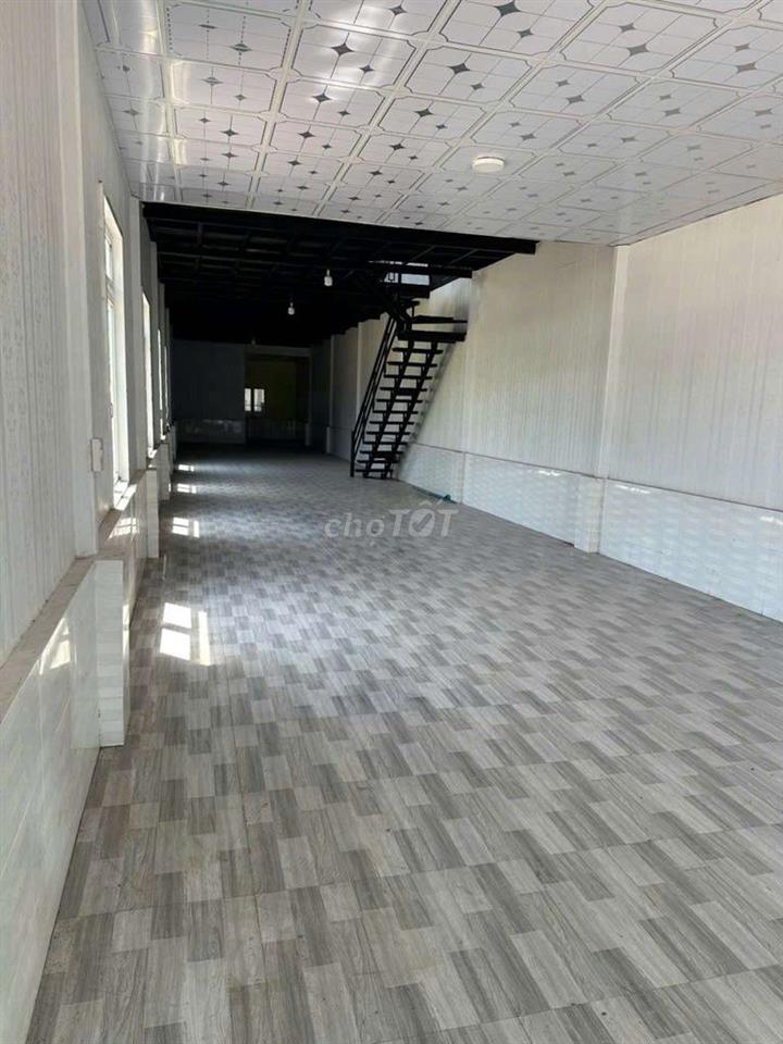 Nhà 2 tầng mặt tiền TL8 Diên Khánh 178m2 ngay trường học tiện KD