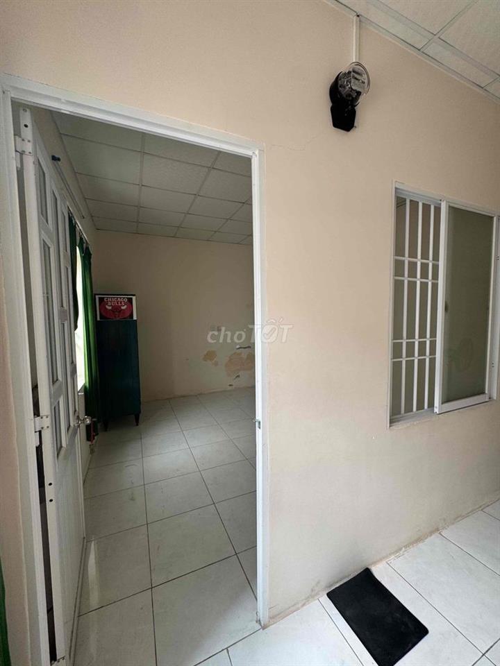 Cho thuê phòng trọ 183/33 Bình Giã