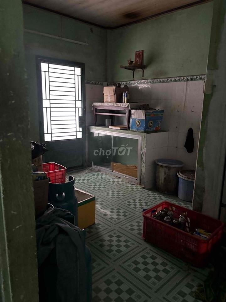 Bán nhà cũ, hẻm nhỏ( hẻm kênh đình bình thuỷ) thông được các hẻm 3