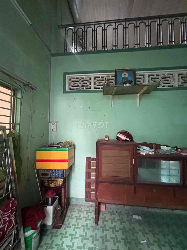 Bán nhà cũ, hẻm nhỏ( hẻm kênh đình bình thuỷ) thông được các hẻm 3