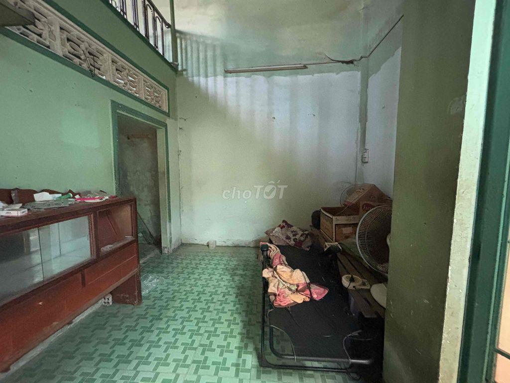 Bán nhà cũ, hẻm nhỏ( hẻm kênh đình bình thuỷ) thông được các hẻm 3