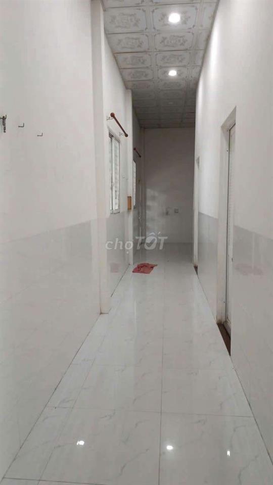 cần bán gấp căn nhà hai mặt tiền góc 