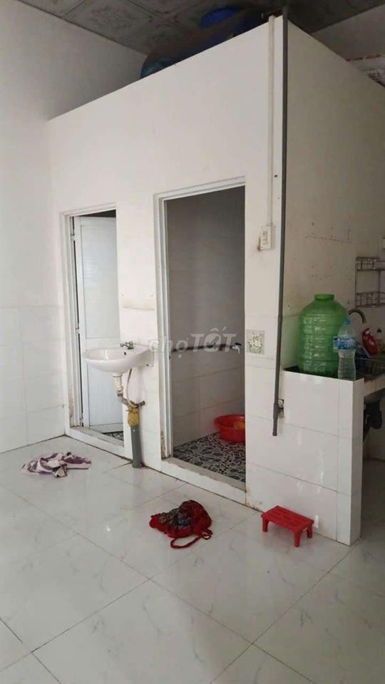 cần bán gấp căn nhà hai mặt tiền góc 