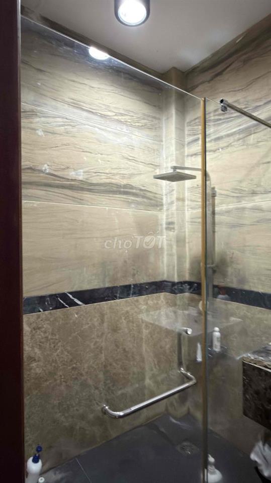 PHÒNG BAN CÔNG LỚN PHÚ NHUẬN