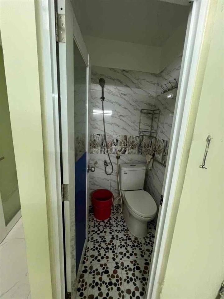 Chính chủ bán nhà Q10 7x8m, 5 tầng, 10PN,Hẻm thông NĐ1 Lý T Tổ