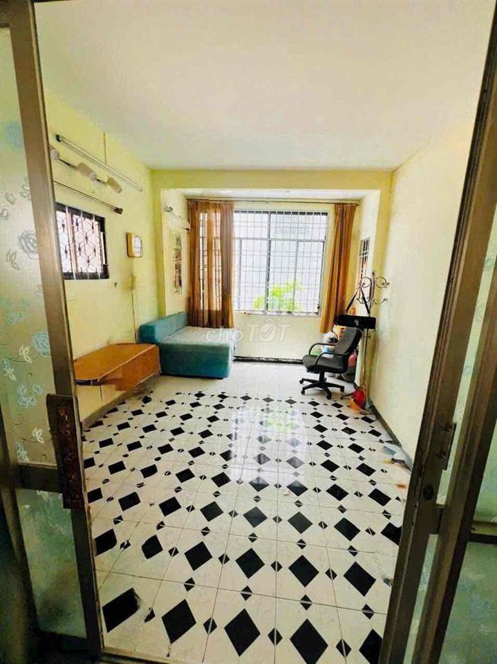 Chính chủ bán nhà Q10 7x8m, 5 tầng, 10PN,Hẻm thông NĐ1 Lý T Tổ