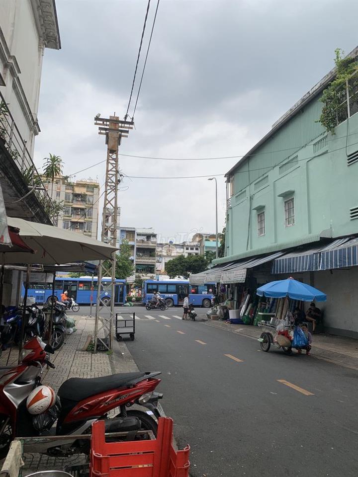 Mặt bằng kinh doanh Quận 5 Chợ Lớn đường Dương Tử Giang