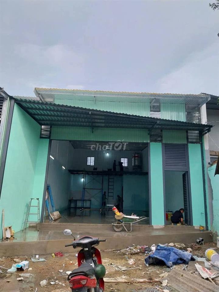 Chính chủ cần cho thuê nhà mới xây mặt tiền đường Hương lộ 80B