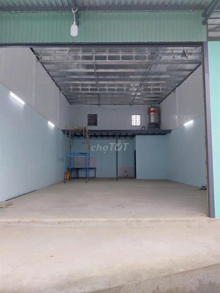 Chính chủ cần cho thuê nhà mới xây mặt tiền đường Hương lộ 80B