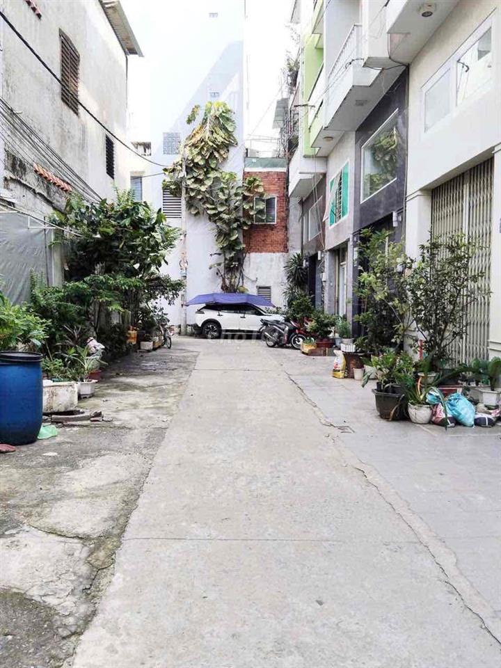 Nhà phố, khu nội bộ, dân trí cao (co cổng riêng, camera antt), hẻm 7m,