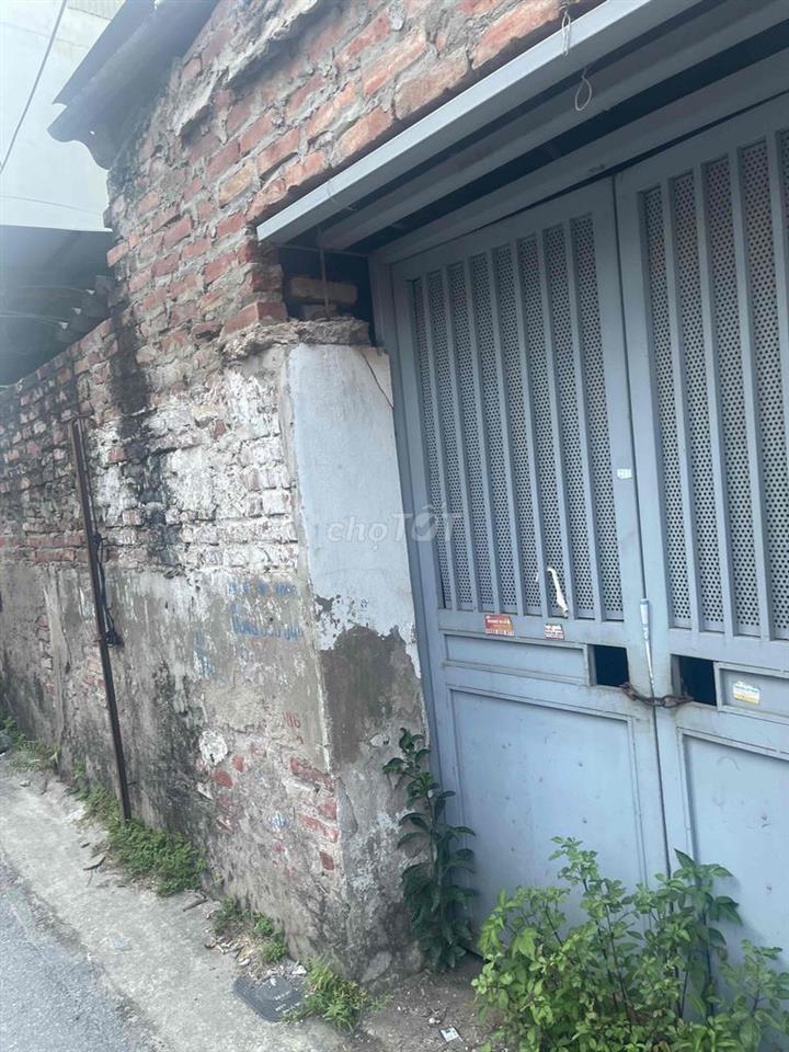 Mình có mảnh đất cần bán,vị trí đẹp cách đường oto