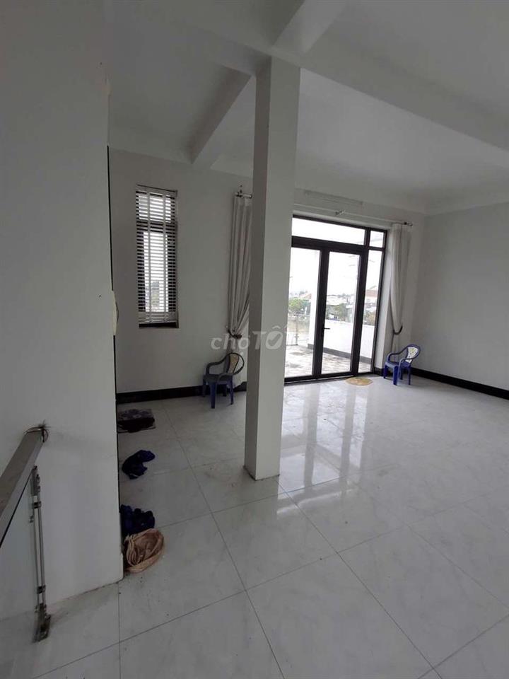 Bán nhà trung tâm phường Thốt Nốt, vị trí gần chợ, lợi thế kinh doanh