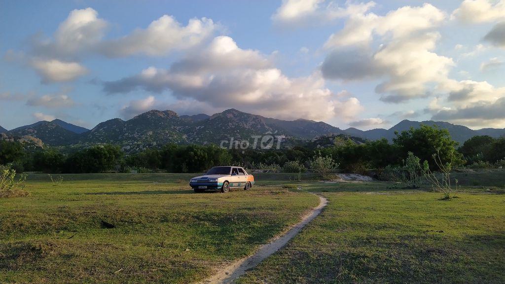 Cần bán 6000m2 đất mặt tiền ô tô, view thiên nhiên đẹp.