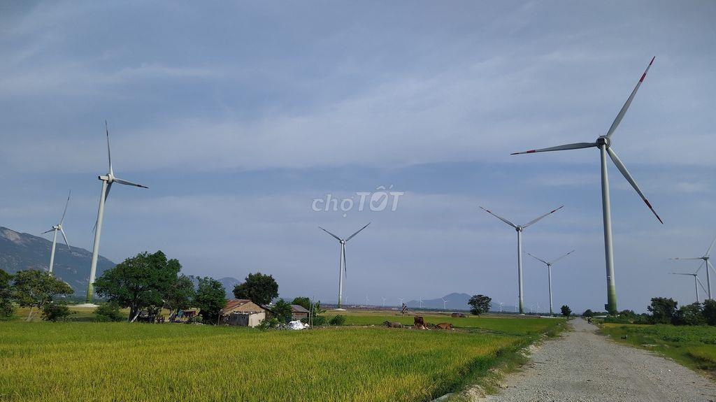Cần bán 6000m2 đất mặt tiền ô tô, view thiên nhiên đẹp.