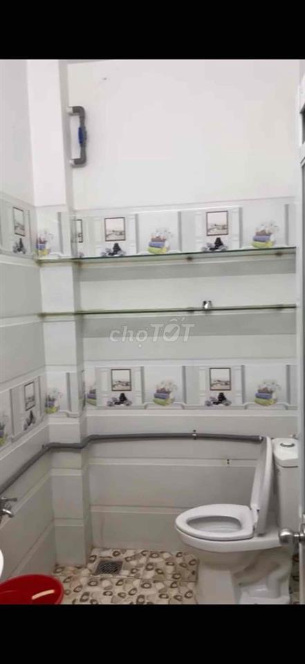 cho thuê nhà riêng vị trí nằm ngay trung tâm chợ binh thanh