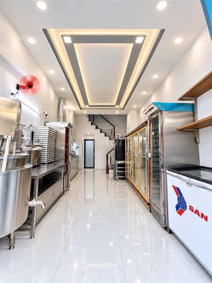 Nhà Ngày Vòng Xoay Lê Đại Hành - Bình Thới 4Tầng