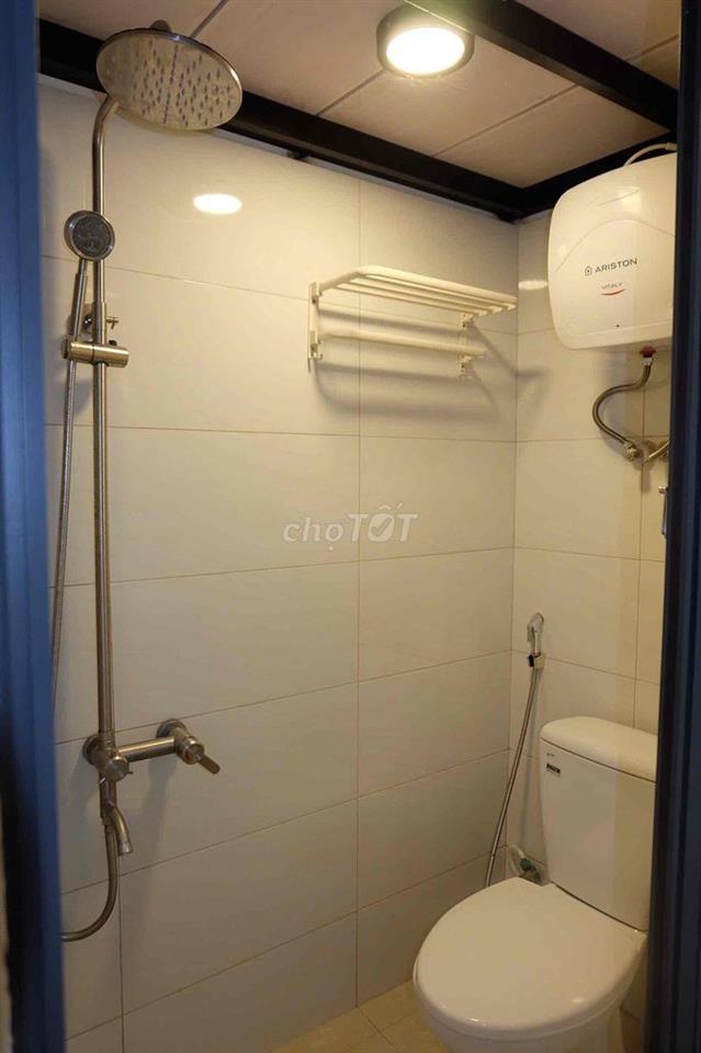 LẠC LONG QUÂN Q11