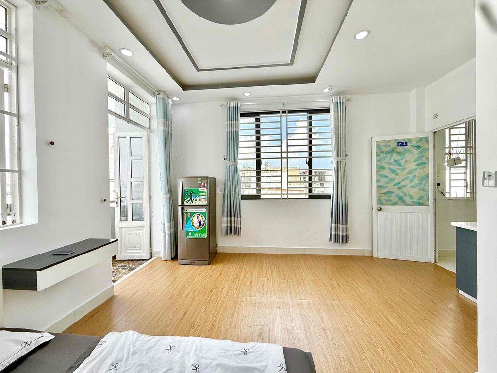 Cho thuê CHDV Đầy đủ nội thất ngay sát Q7