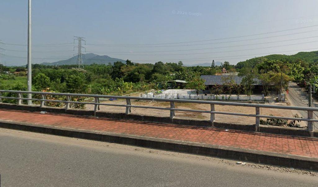 bán nhà+ quán + đất tổng 10000m2 phù hợp làm khu du lịch, homestay