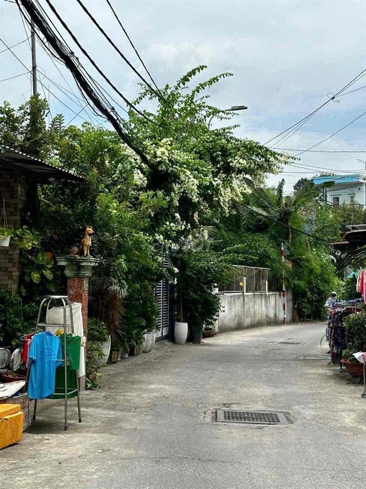 Mình cần bán nhà tại Hooc Môn xã Đông Thạnh(Thới Tam Thôn cũ)
