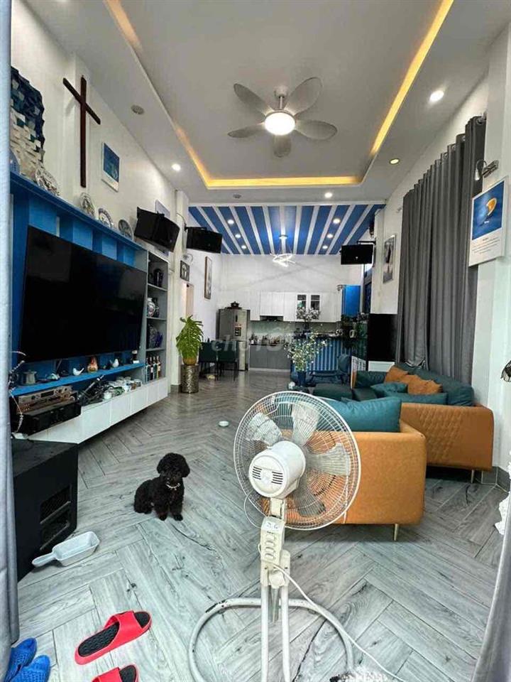 Mình cần bán nhà tại Hooc Môn xã Đông Thạnh(Thới Tam Thôn cũ)