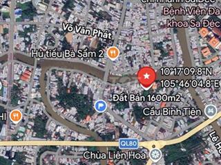 cần bán 1600m2 đất ( 900m thổ)