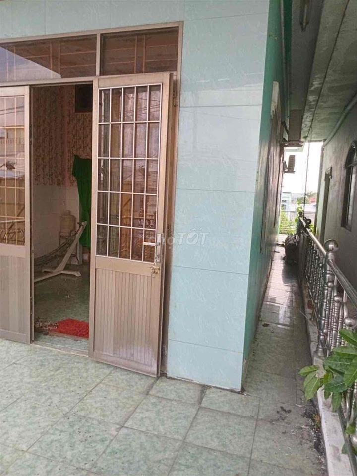 Bán Nhà Ngay Quốc Lộ 80 - Trung tâm thương mại Sóc Xoài