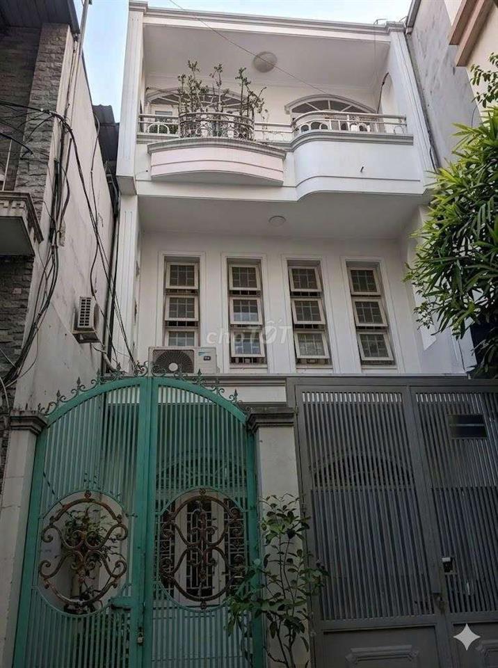 Cho Nữ thuê phòng Hồng Bàng Quận 6