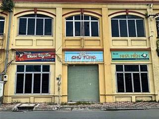 Chính chủ cho thuê nguyên căn mặt tiền 603-605 Bến Bình Đông