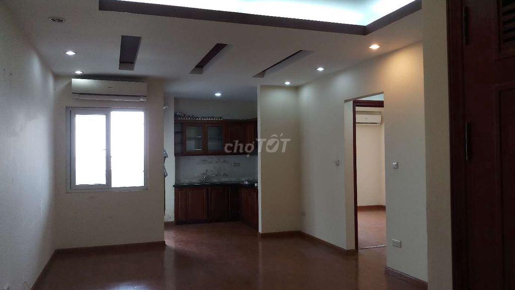 Cho thuê CHCC 75m2 Green house