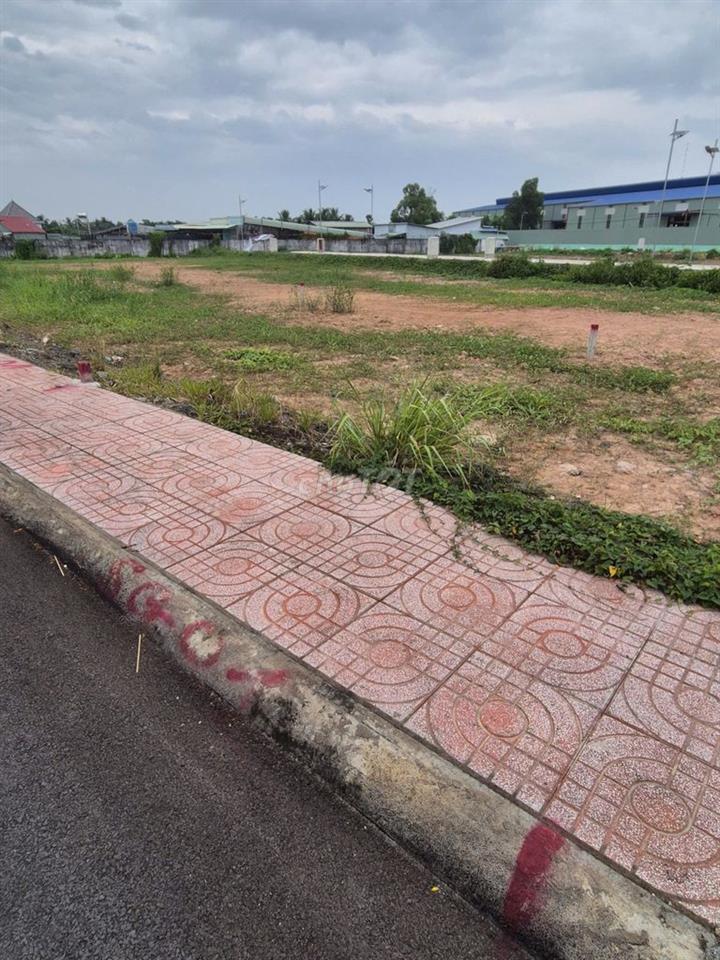 ĐẤT THỔ CƯ SÁT CHỢ BÌNH CHÁNH