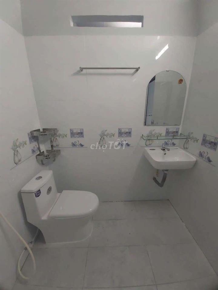 CHO THUÊ NHÀ PHẠM VĂN CHIÊU MỚI ĐẸP 4X25 1 TRỆT 3 PHONG-HẺM THÔNG