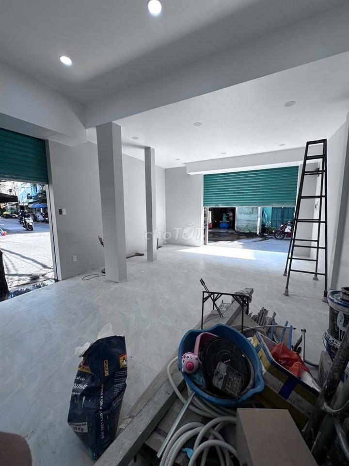CHO THUÊ MẶT BẰNG GÓC 2 MẶT TIỀN HẺM - ĐƯỜNG 3/2, QUẬN 10