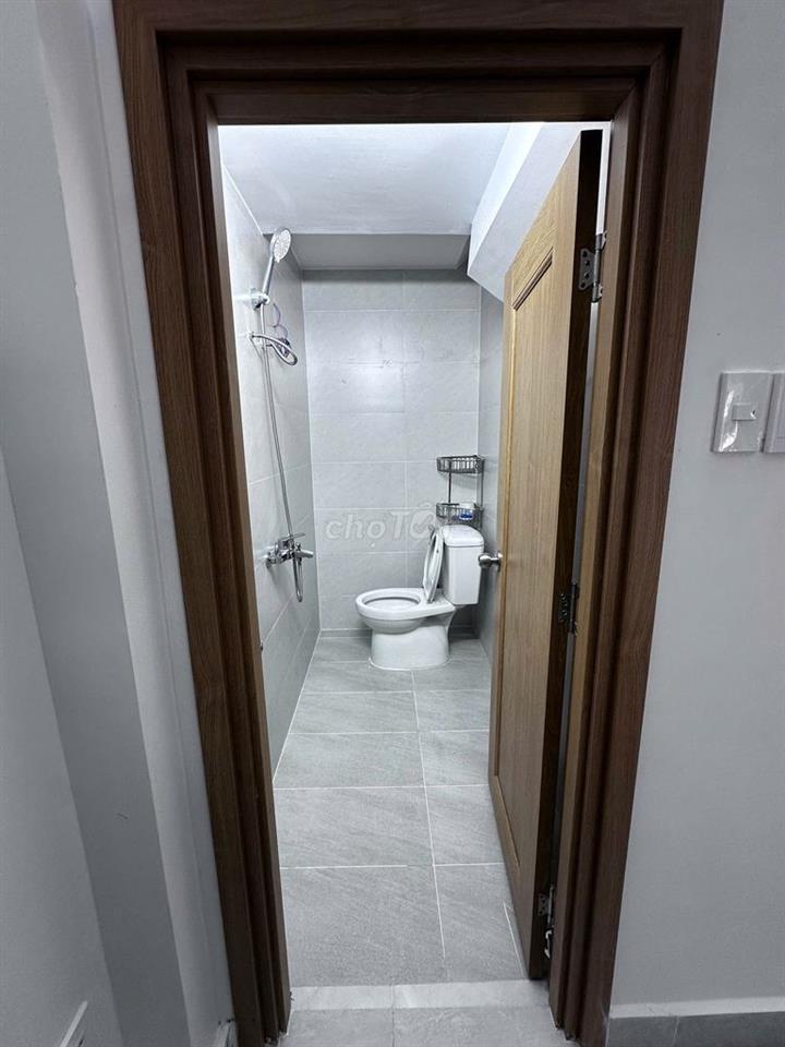 CHO THUÊ MẶT BẰNG GÓC 2 MẶT TIỀN HẺM - ĐƯỜNG 3/2, QUẬN 10