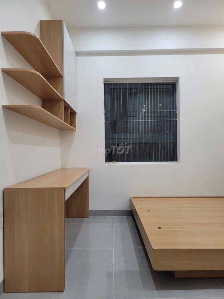 Chính chủ bán căn chung cư full nội thất 92m2 