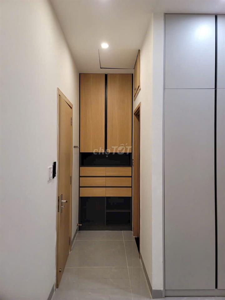 Chính chủ bán căn chung cư full nội thất 92m2 