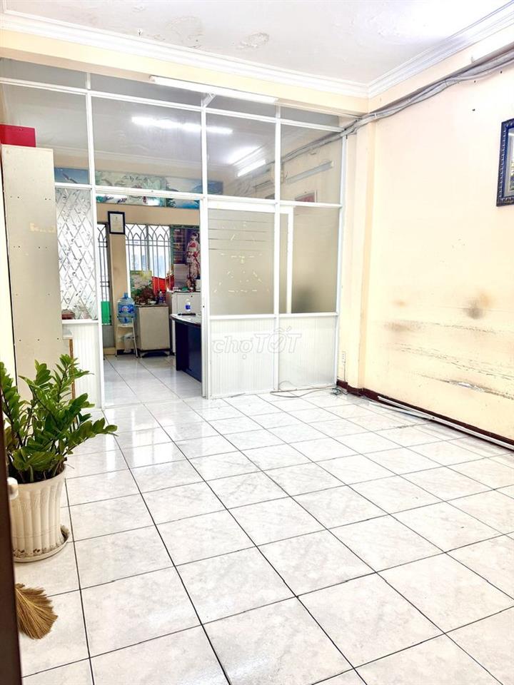 Cho thuê mặt bằng quận 10