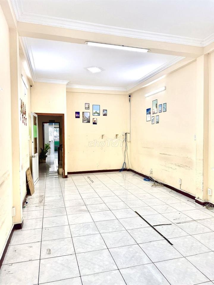 Cho thuê mặt bằng quận 10