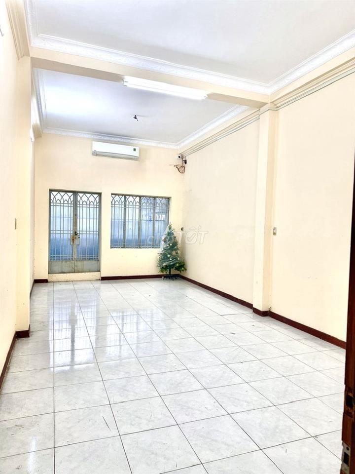 Cho thuê mặt bằng quận 10