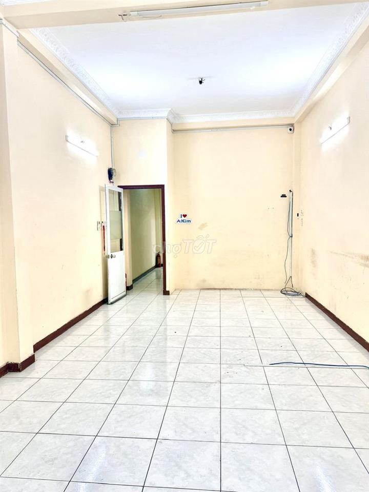 Cho thuê mặt bằng quận 10