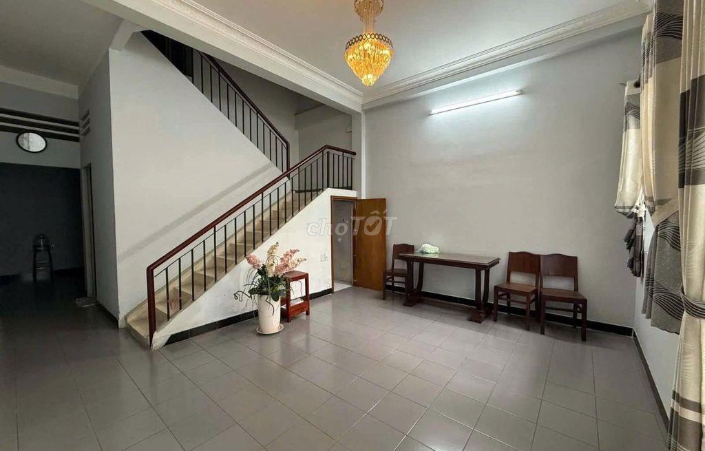 Nhà riêng 1/Lữ Gia, Quận 11,2PN (89.6m2) đầy đủ nội thất, giá 9.5 tr