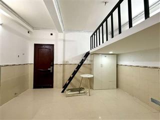 Phòng có gác 20m², đầy đủ nội thất – Lý Phục Man, 5 triệu/tháng