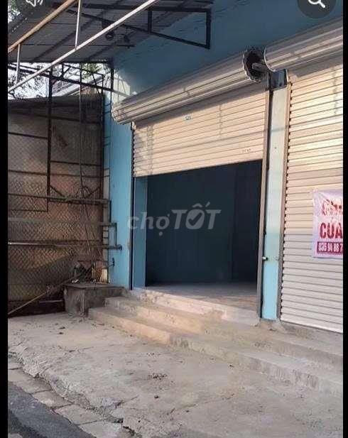 chỗ thuê mặt bằng/ Tầng 1 rộng rãi- thuận tiện kinh Doanh, làm VP