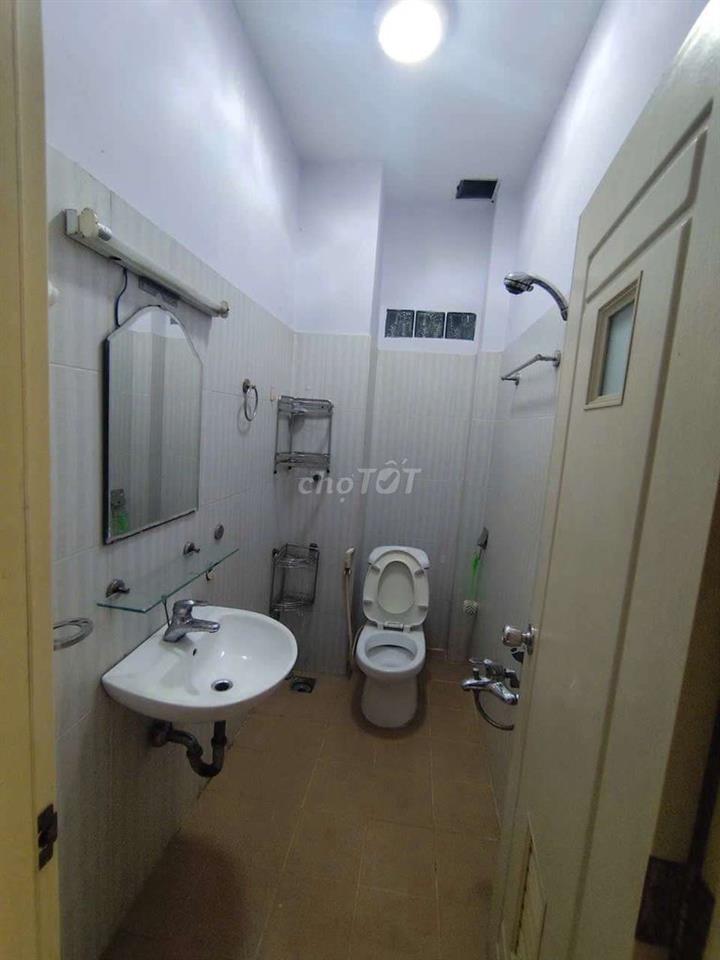 Cho thuê phòng trọ có ban công Bình Thạnh