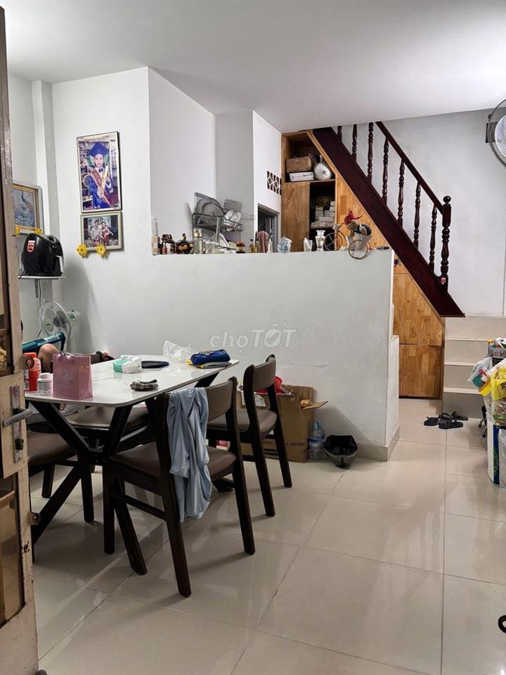 Cần bán gấp căn nhà: Đường Bùi Quang Là, P. An Hội Tây -TP.HCM.