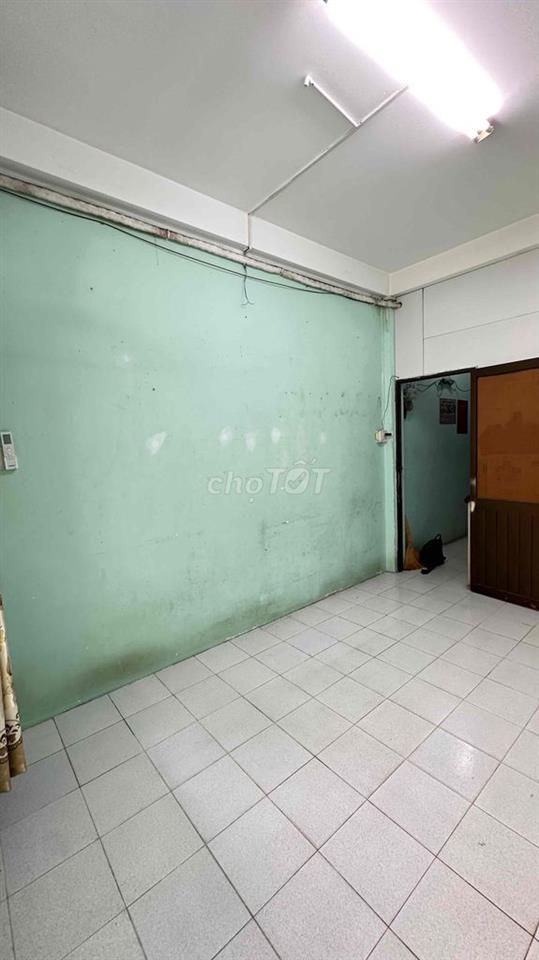 phòng trọ ngay trung tâm quận Ba giá 2.tr80p