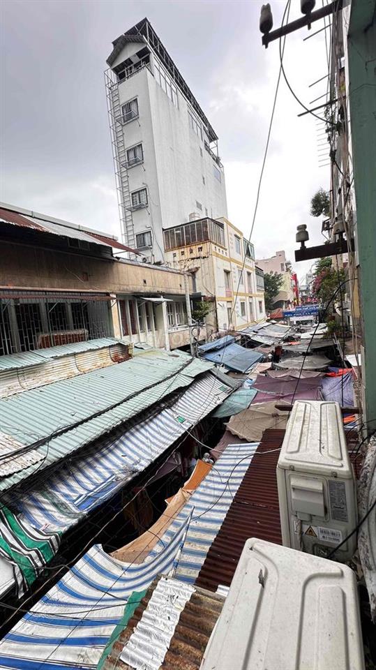 phòng trọ ngay trung tâm quận Ba giá 2.tr80p