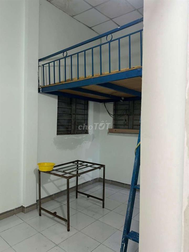 cho thuê phòng trọ ngay câu vượt linh Xuân 